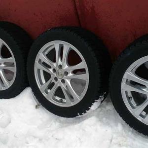 zimnie_shiny_na_krossover.jpg zimnie_shiny_na_krossover.jpg